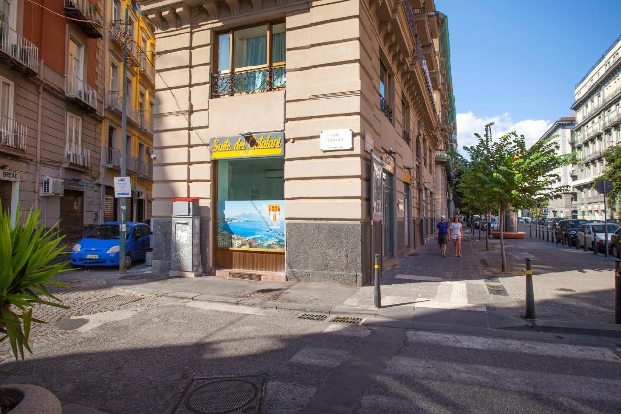 Suite Dei Catalani Napoli Ngoại thất bức ảnh